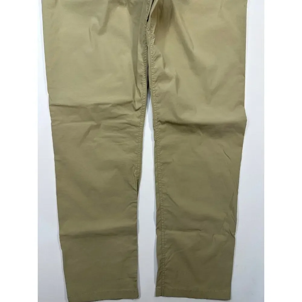 The North Face Khaki Weatherproof Nylon Stretch Pants Size 30 Long